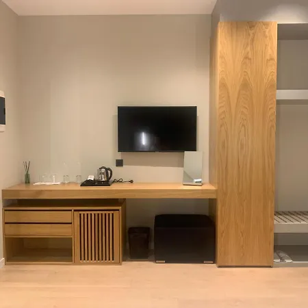 Artnest Luxury &