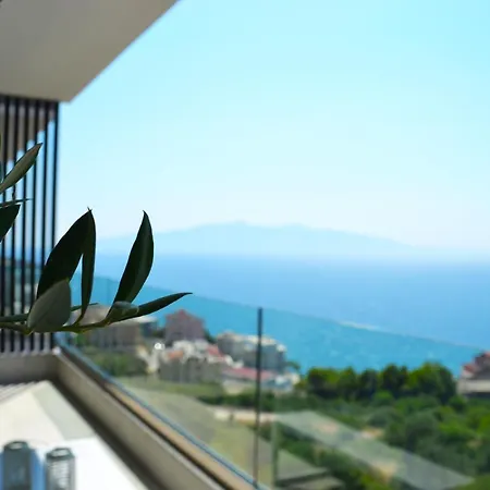 Artnest Luxury &