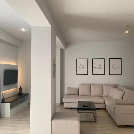 Artnest Luxury & Sarandë